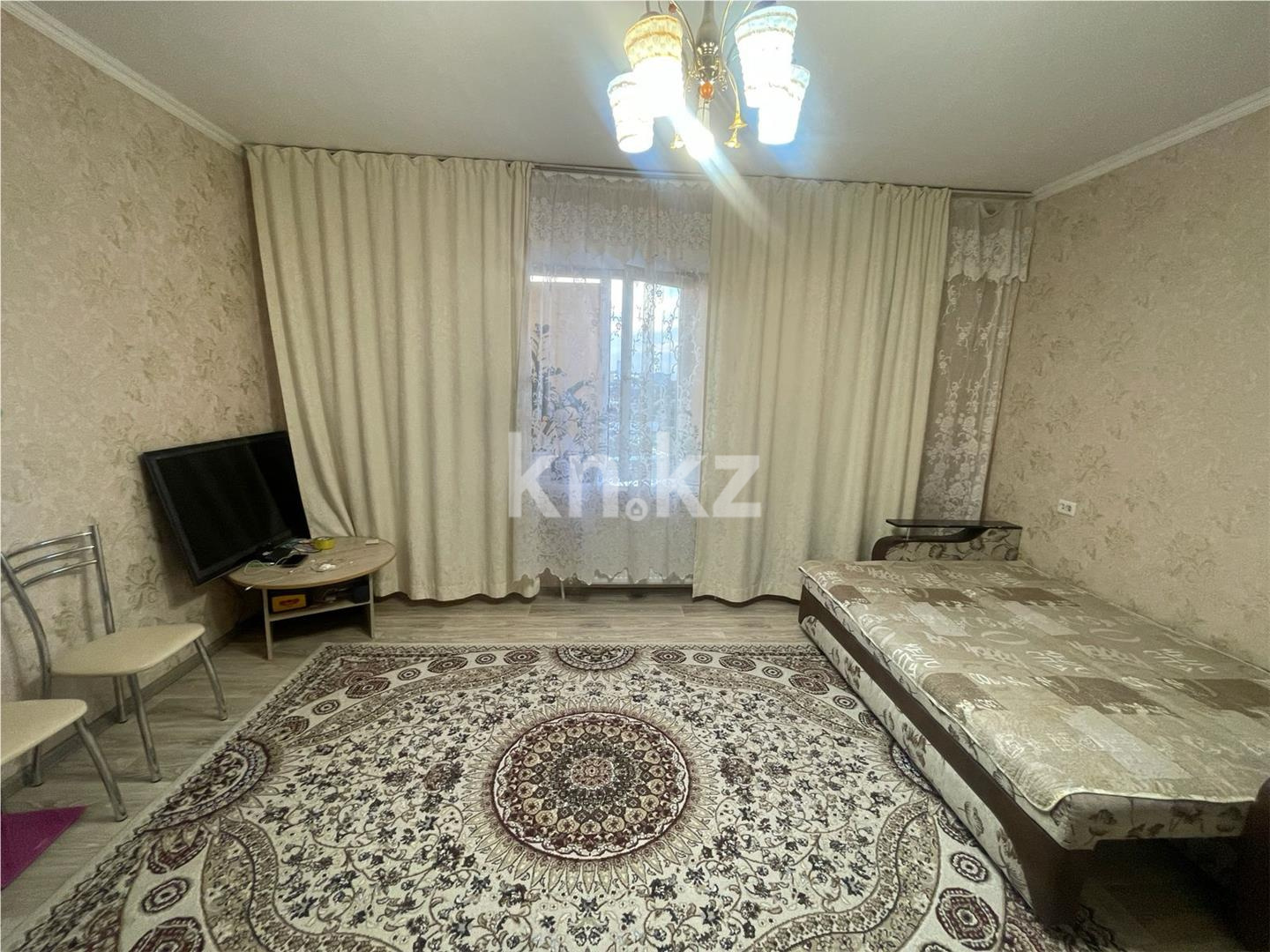 Продажа 1-комнатной квартиры, 38 м² в Караганде