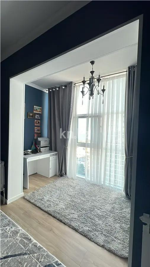 Продажа 3-комнатной квартиры, 167.9 м², ул. Желтоксан, дом  2 в Астане - фото 3