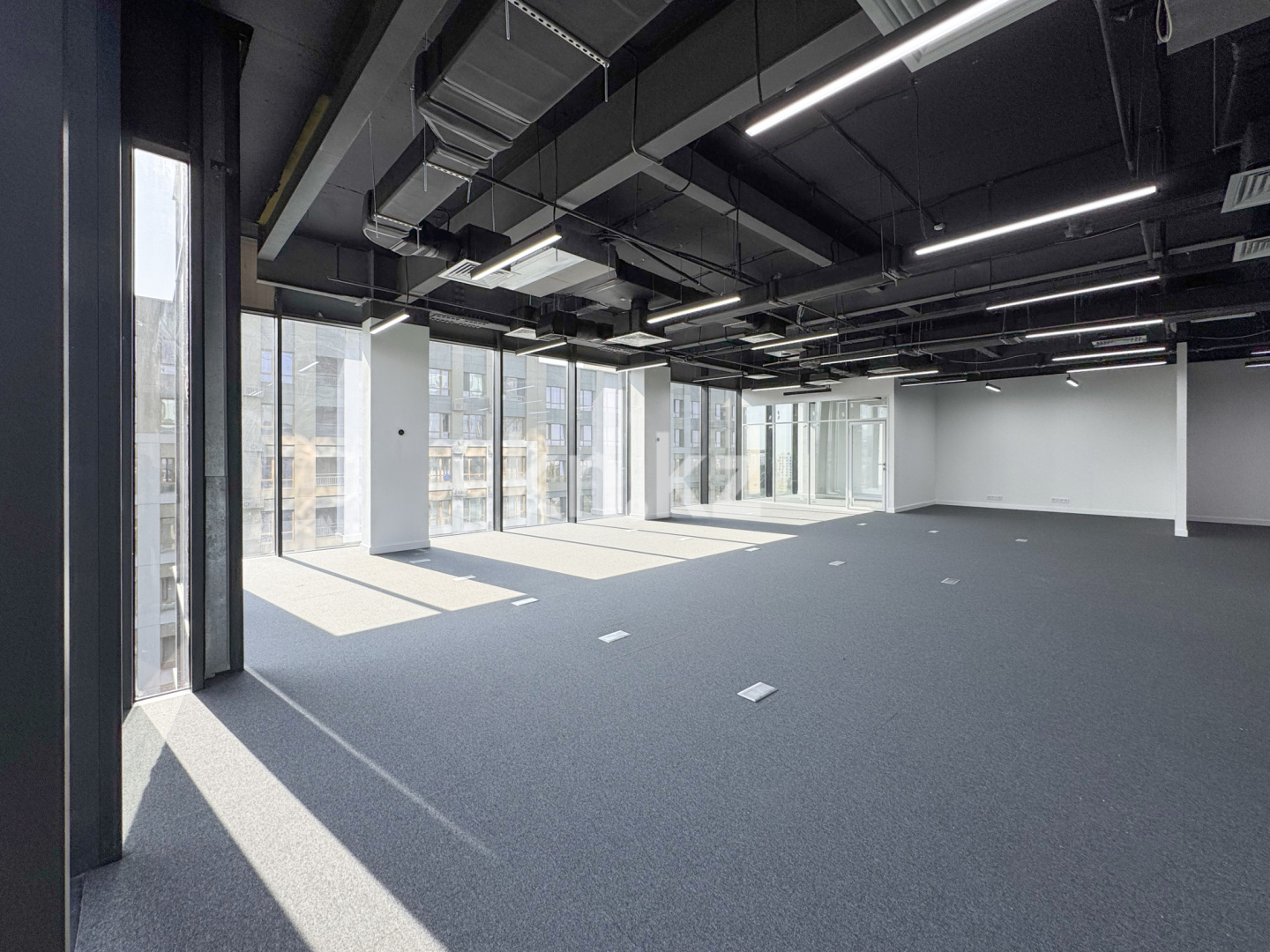 Аренда , ул. Наурызбай батыра, дом  17А в Алматы - фото 5