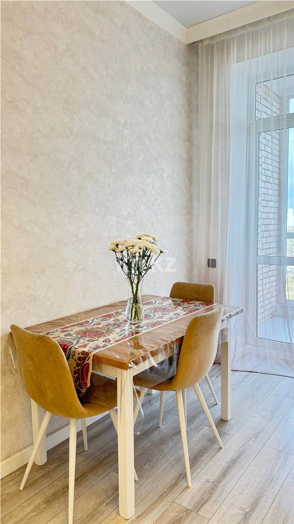 Продажа 3-комнатной квартиры, 85.8 м² в Астане - фото 2