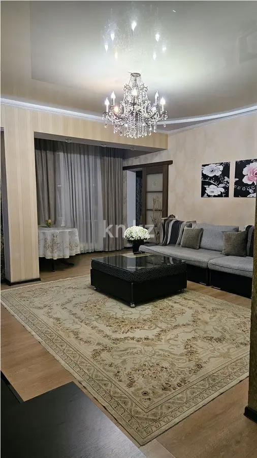 Продажа 3-комнатной квартиры, 92 м², ул. Ходжанова, дом  81 в Алматы