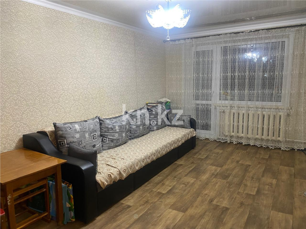 Продажа 3-комнатной квартиры, 62 м², 17-й мкр., дом  55 в Караганде
