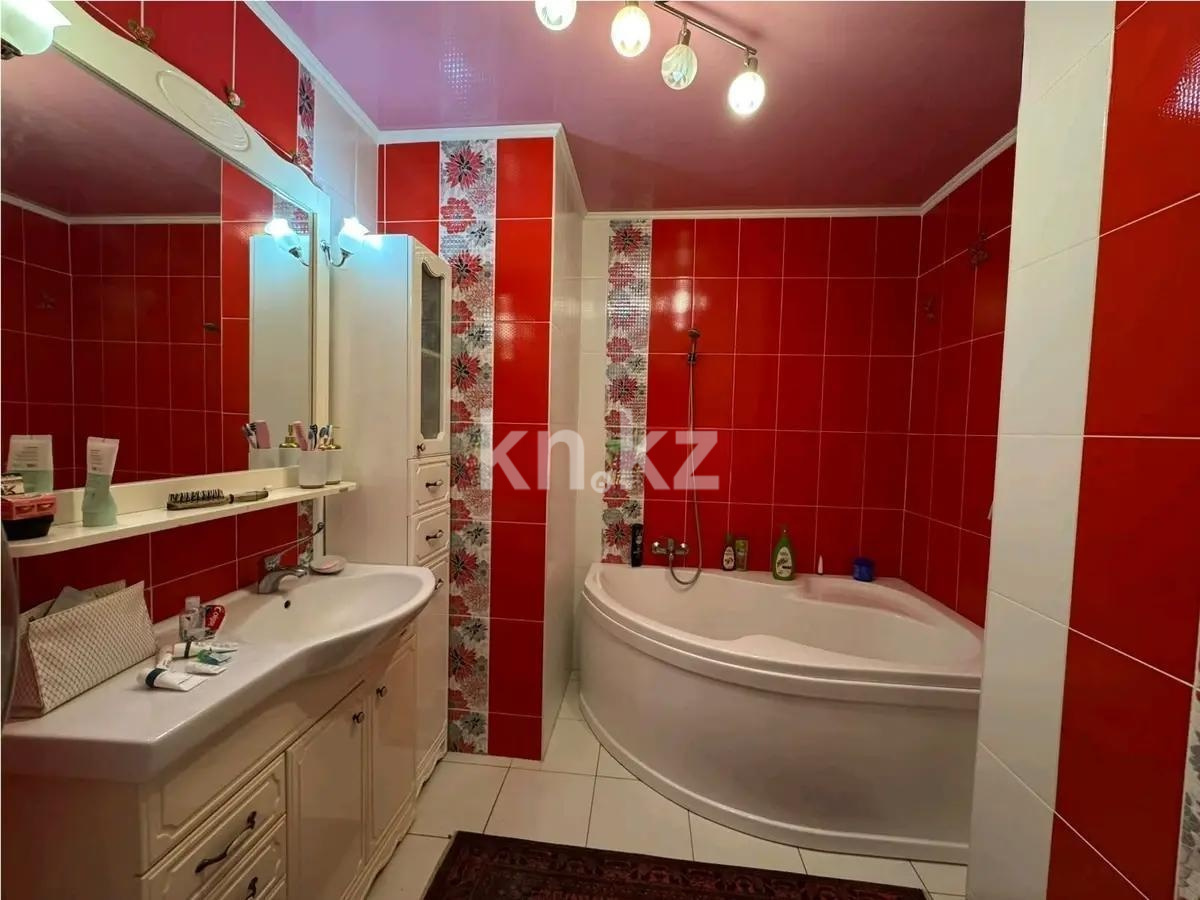 Продажа 4-комнатной квартиры, 135.2 м² в Астане - фото 6
