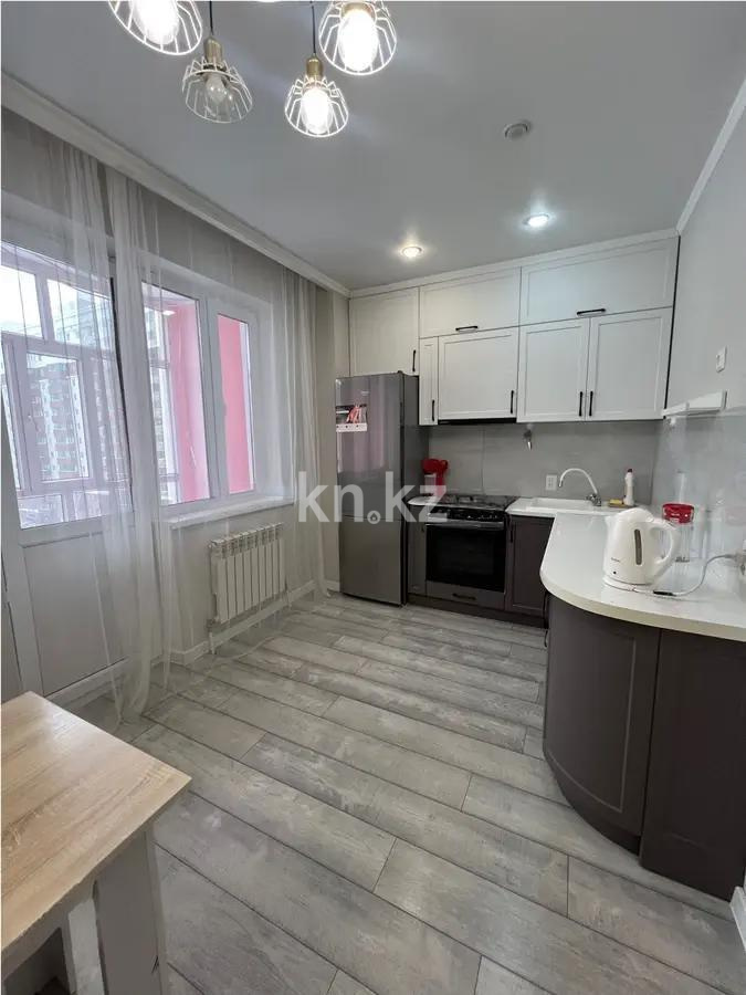 Продажа 1-комнатной квартиры, 40 м², пр. Кошкарбаева, дом  45б в Астане - фото 2
