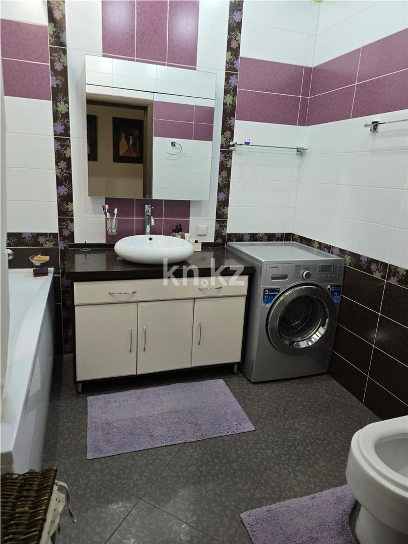 Продажа 5-комнатной квартиры, 150 м², ул. Иманбаевой в Астане - фото 12