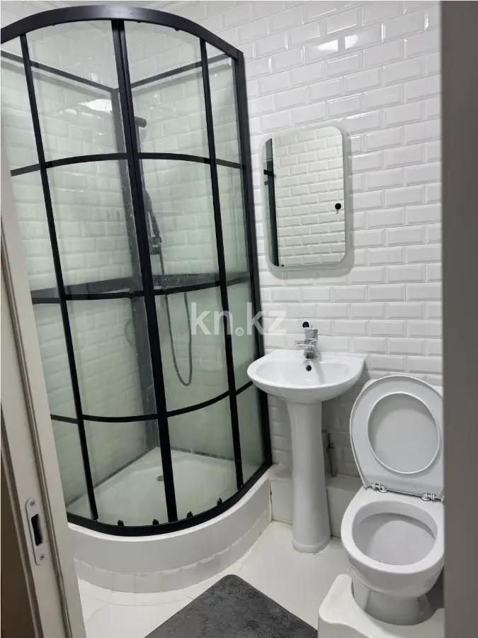 Продажа 2-комнатной квартиры, 43.2 м² в Алматы - фото 4