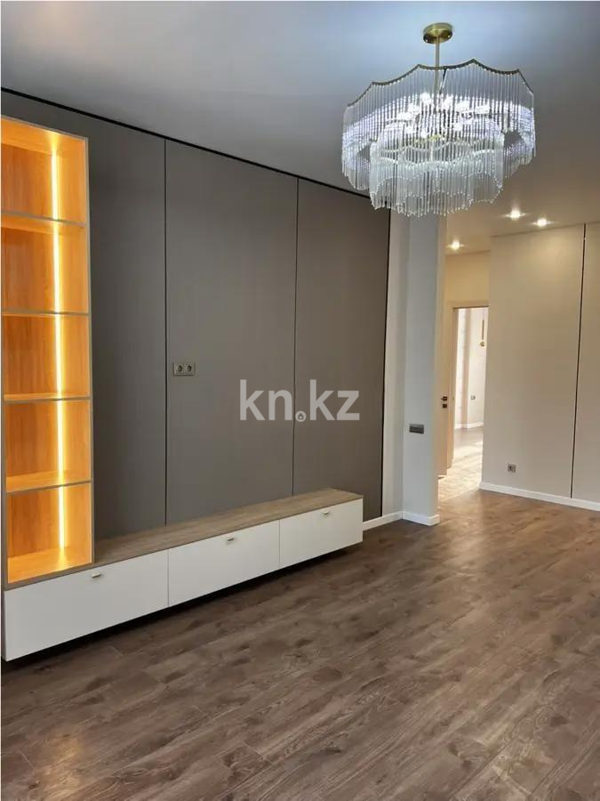 Продажа 2-комнатной квартиры, 65 м², ул. Молдагалиева, дом  5 в Астане