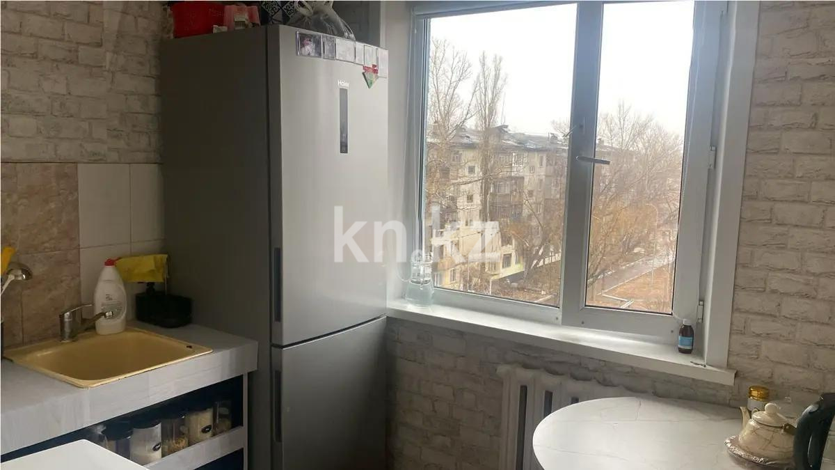 Продажа 2-комнатной квартиры, 44 м², 17 мкр., дом  50 в Караганде - фото 3