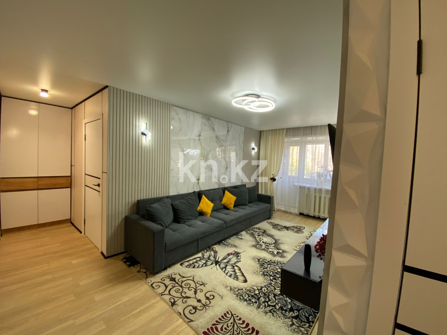 Продажа 3-комнатной квартиры, 57.5 м², ул. Алиханова в Караганде