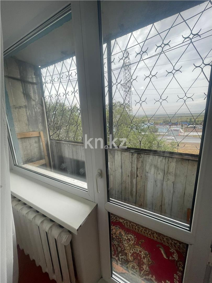 Продажа 2-комнатной квартиры, 44 м², мкр-н 15, дом  2 в Караганде - фото 8