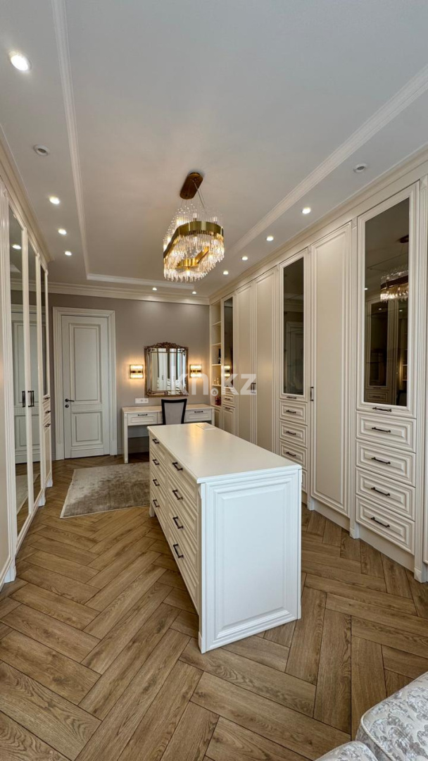 Продажа 7-комнатной квартиры, 251 м² в Алматы - фото 13