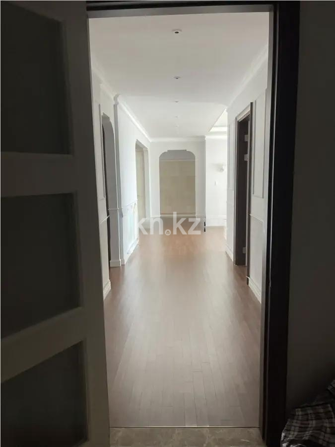 Продажа 5-комнатной квартиры, 211 м² в Астане - фото 6