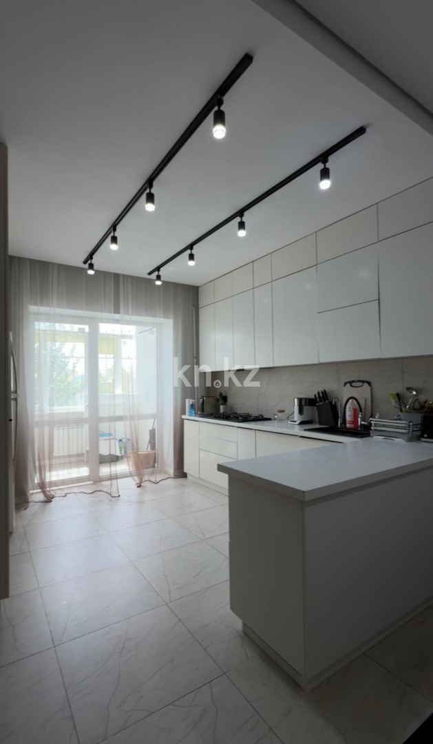 Продажа 4-комнатной квартиры, 167 м² в Уральске