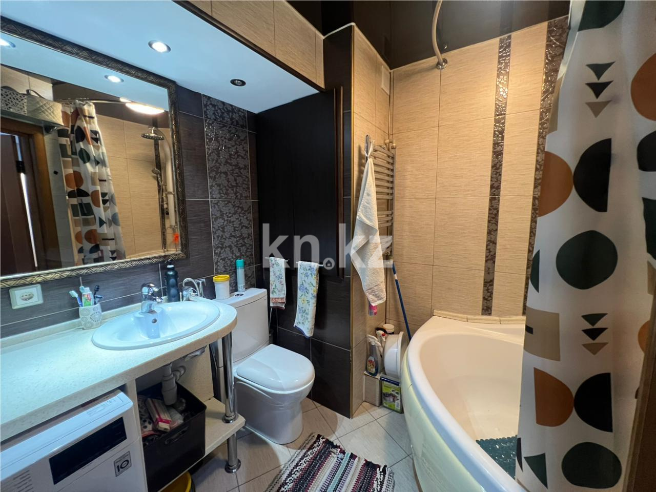 Продажа 3-комнатной квартиры, 63 м² в Караганде - фото 10