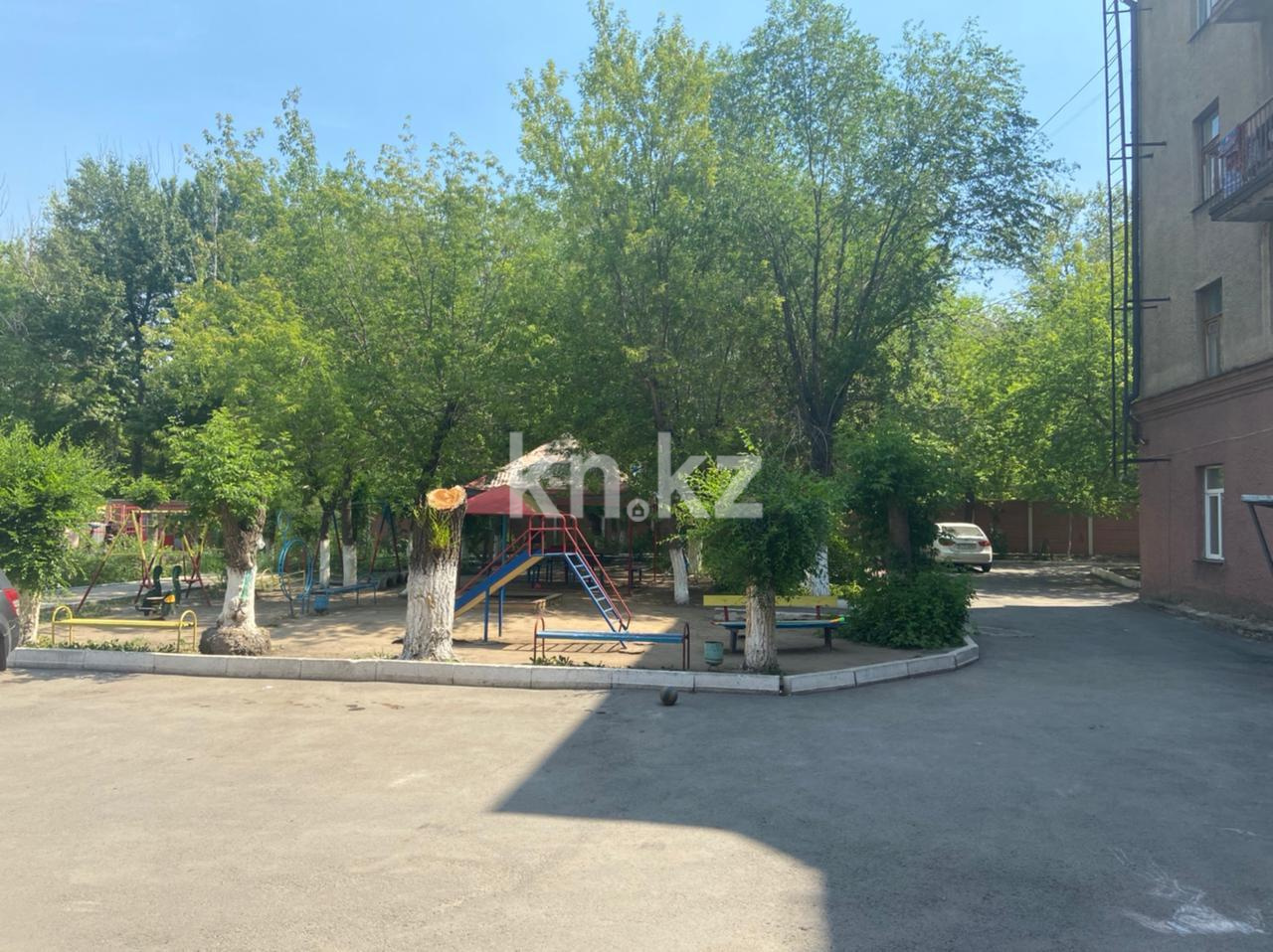 Продажа 3-комнатной квартиры, 77 м², ул. Лободы, дом  22 в Караганде - фото 4