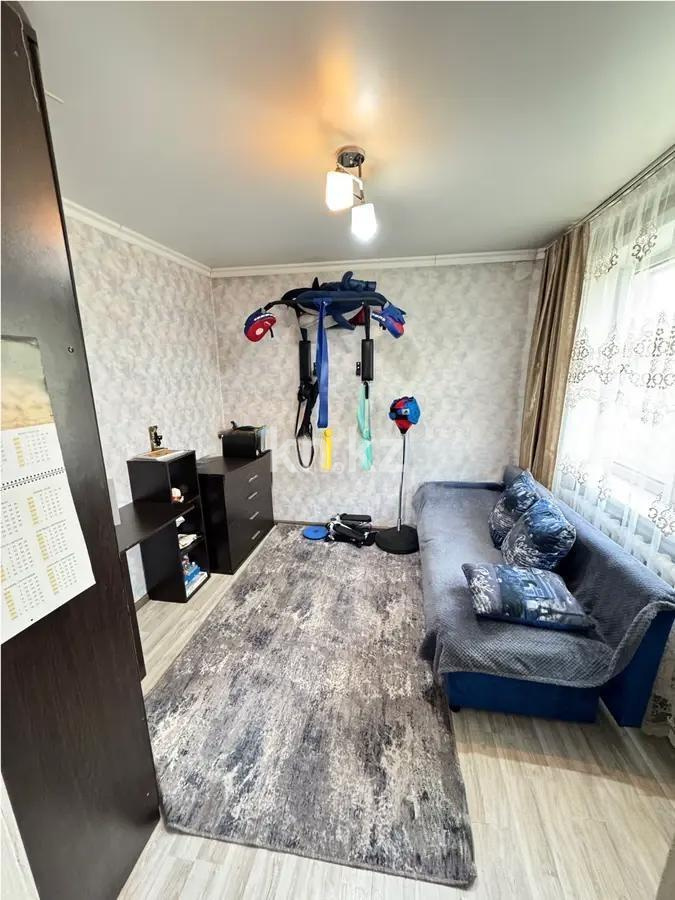 Продажа 4-комнатной квартиры, 60 м², мкр-н 19 в Караганде - фото 3
