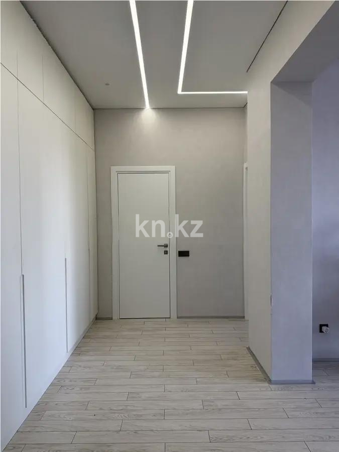 Продажа 2-комнатной квартиры, 75 м² в Астане