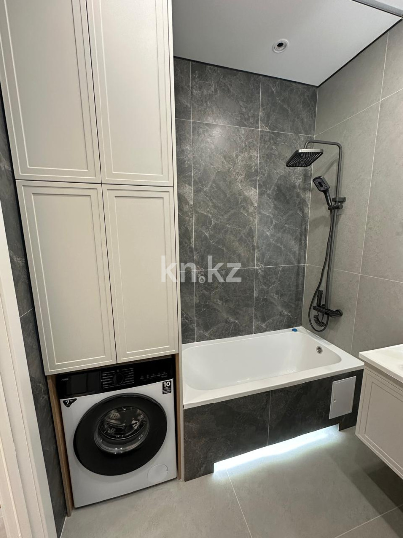 Продажа 3-комнатной квартиры, 68.4 м² в Астане - фото 16