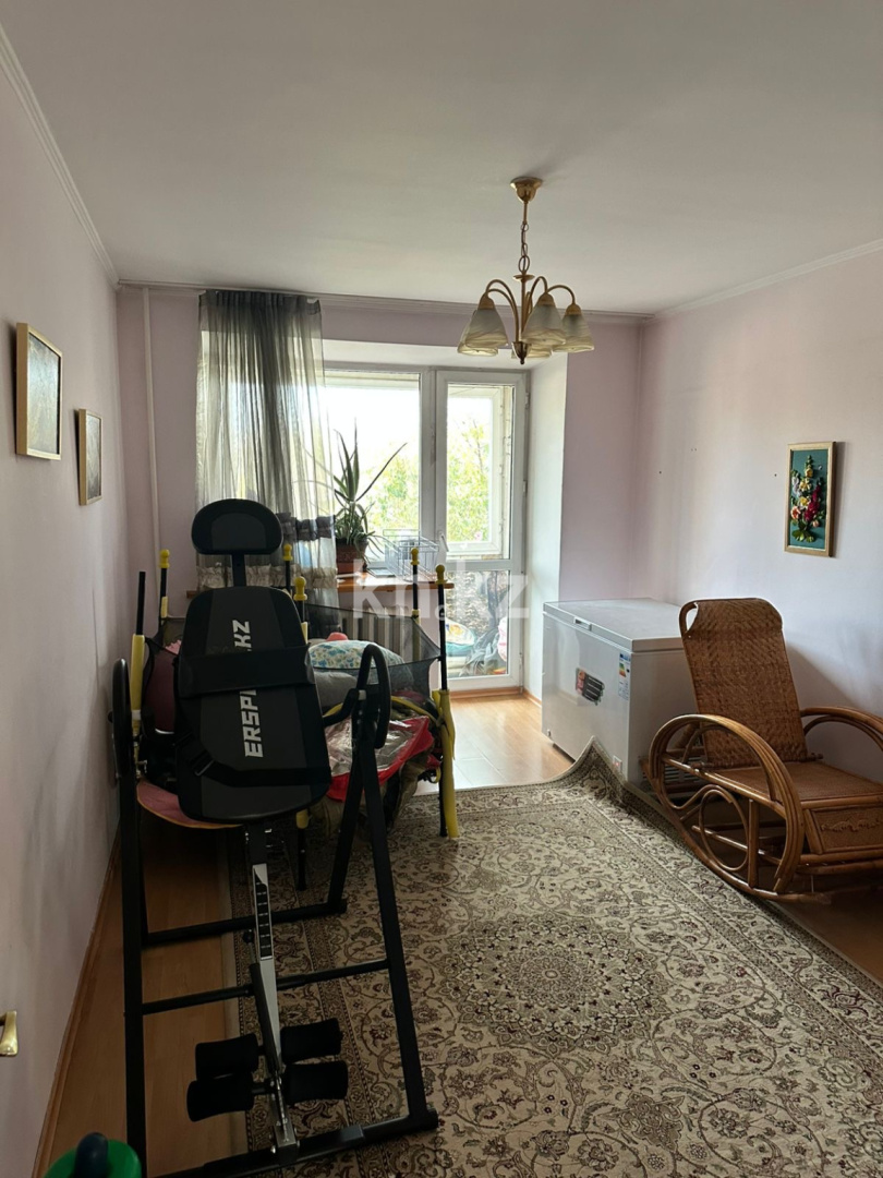 Продажа 6-комнатной квартиры, 220 м², ул. Ержанова, дом  12 в Караганде - фото 5