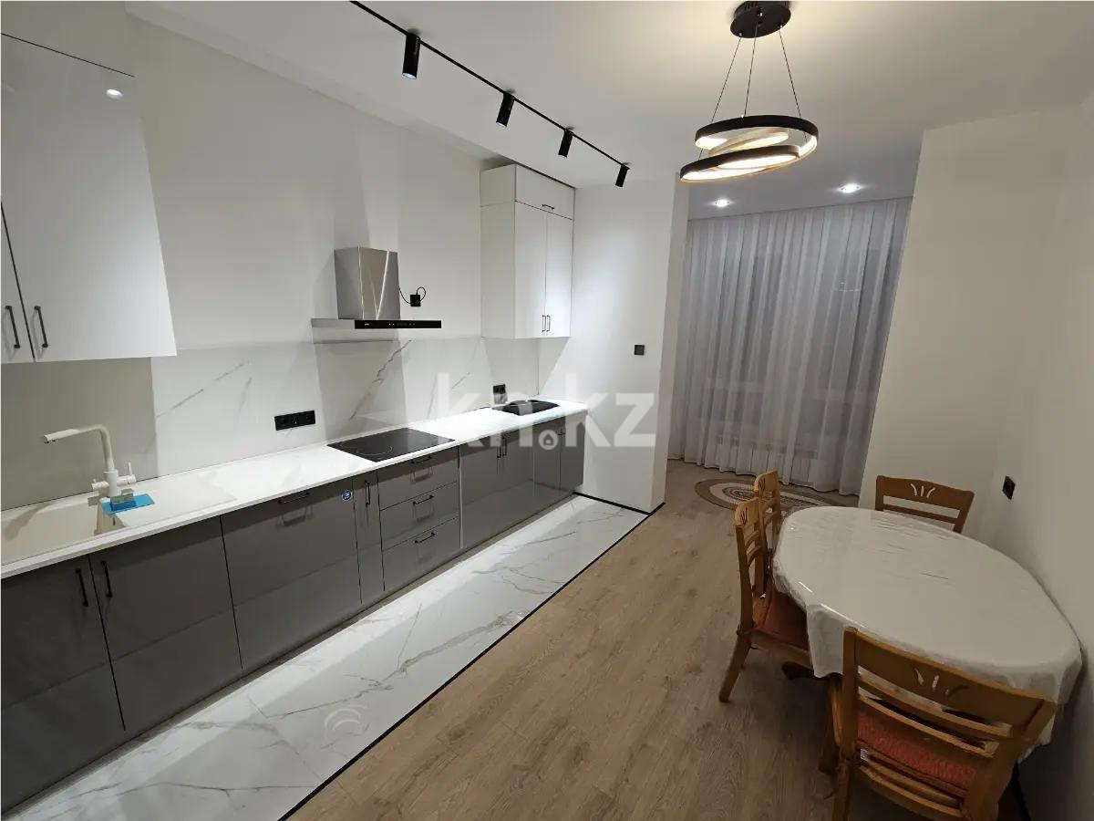 Продажа 4-комнатной квартиры, 118.8 м² в Алматы - фото 4