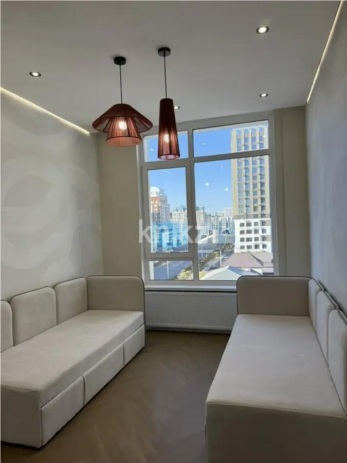 Продажа 3-комнатной квартиры, 69 м², пр. Тауелсыздык, дом  40/1 в Астане