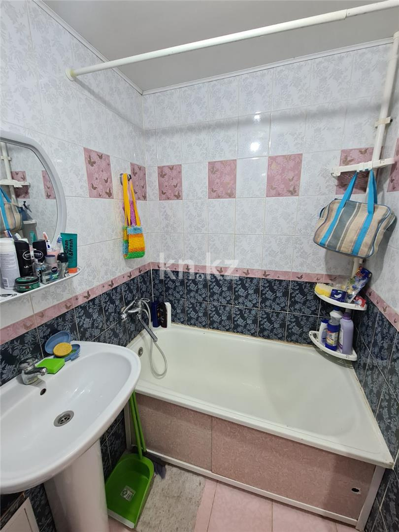 Продажа 3-комнатной квартиры, 63 м² в Караганде - фото 8