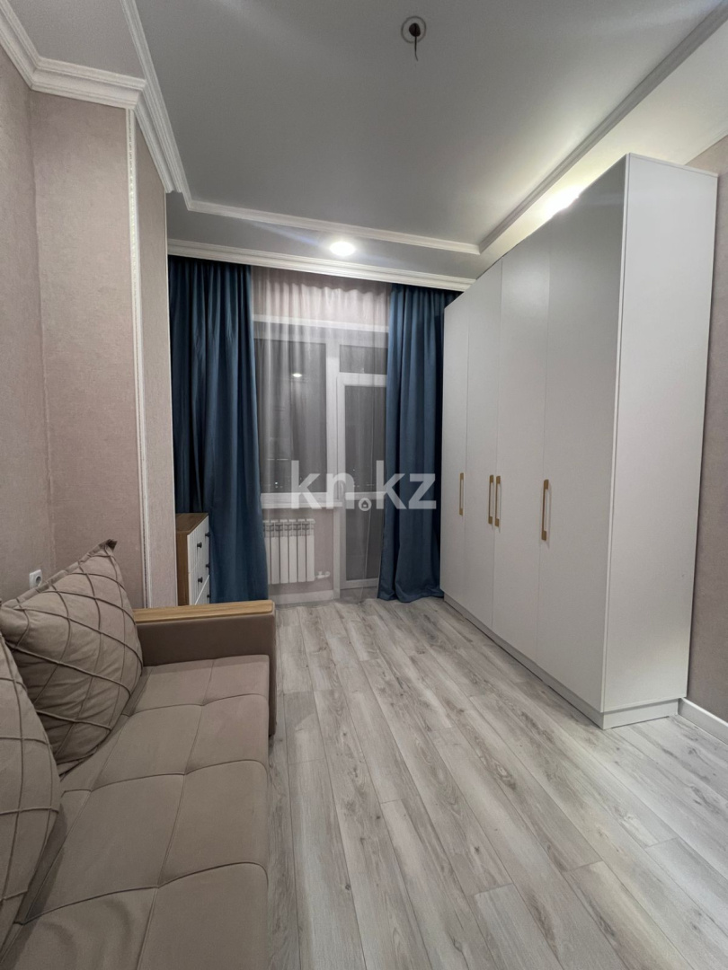 Продажа 3-комнатной квартиры, 74.7 м², ул. Дюсембекова, дом  44/2 в Караганде - фото 5