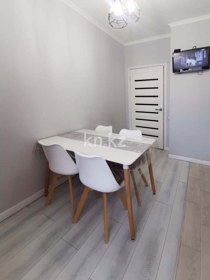 Продажа 2-комнатной квартиры, 64 м², Кокжиек в Алматы - фото 4