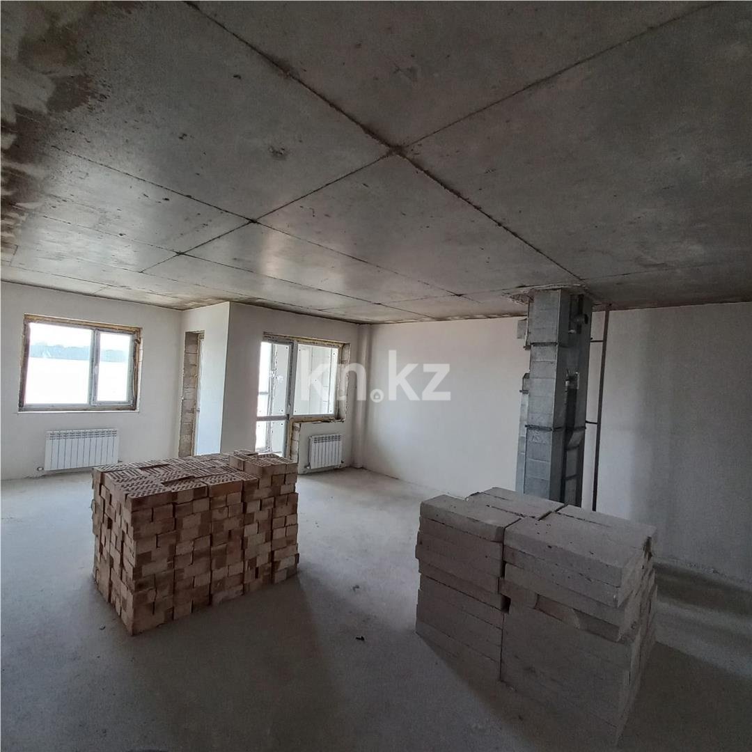 Продажа 1-комнатной квартиры, 39 м², ул. Муканова, дом  78/3 в Караганде