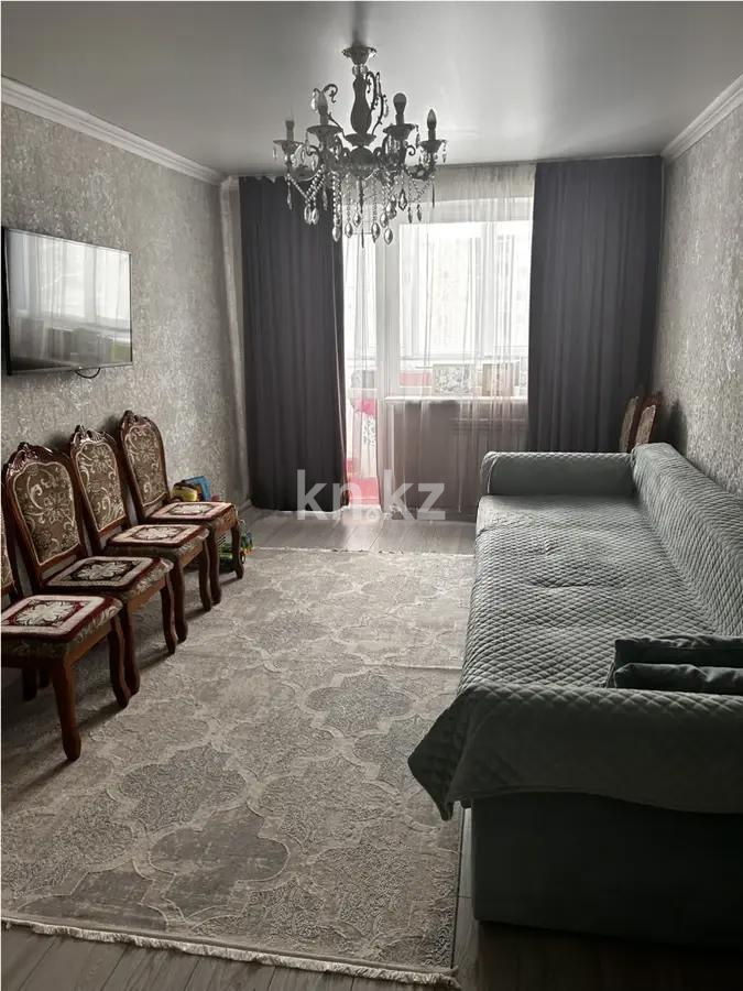 Продажа 5-комнатной квартиры, 83 м², 1 квартал, дом  8 в Караганде