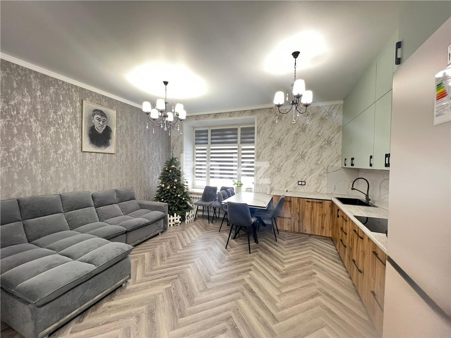 Продажа 3-комнатной квартиры, 80 м² в Караганде