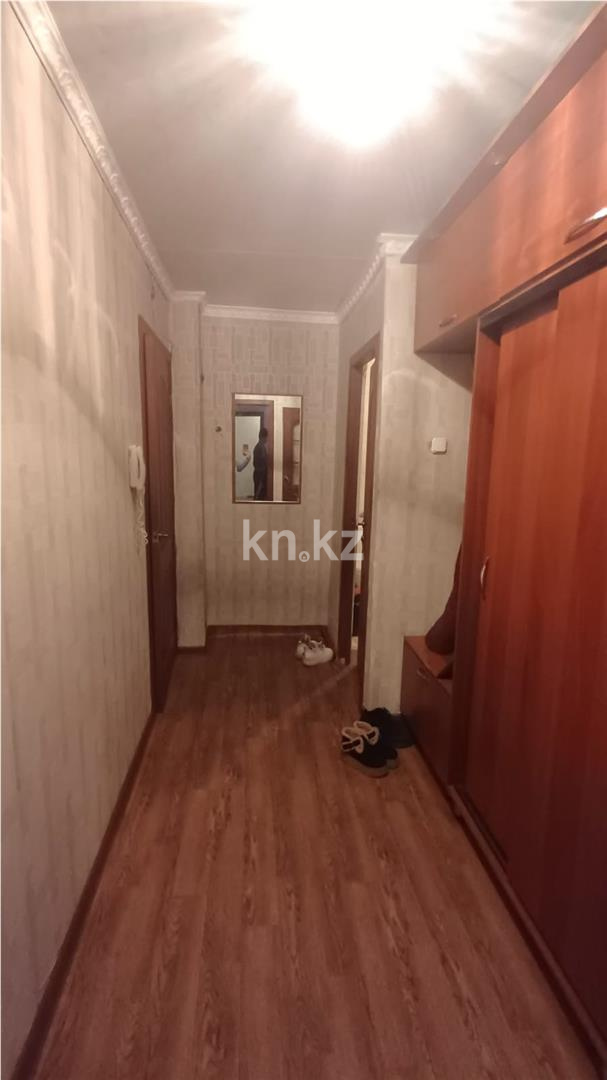 Продажа 3-комнатной квартиры, 56 м², мкр-н 12 в Караганде - фото 10