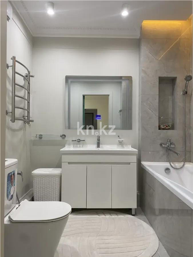 Продажа 4-комнатной квартиры, 121 м², ул. Розыбакиева, дом  237 в Алматы - фото 6