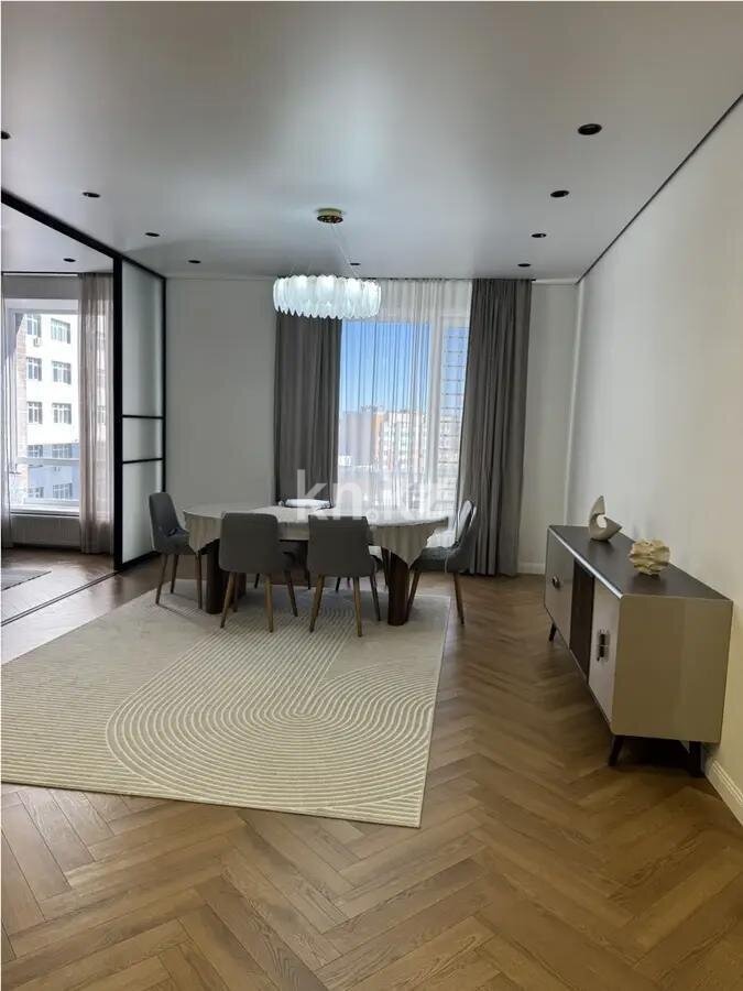 Продажа 3-комнатной квартиры, 93.5 м² в Астане