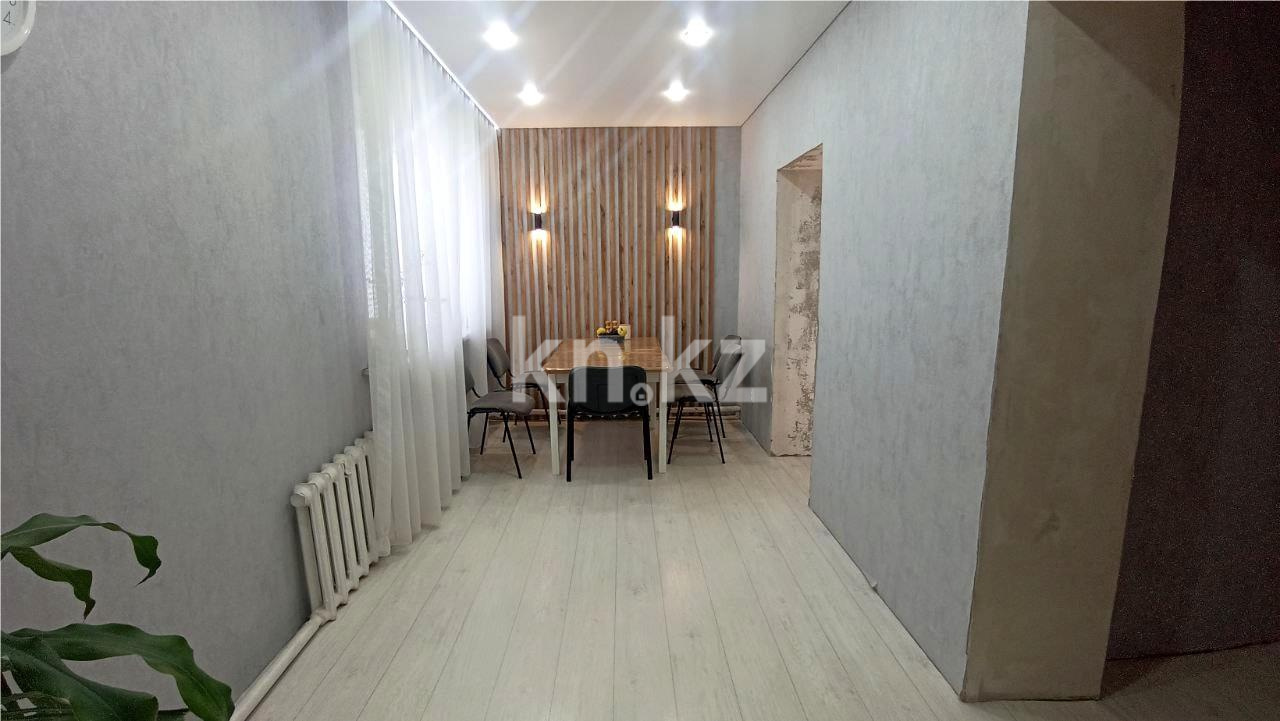 Продажа 5-комнатного дома, 130 м², ул. Азербаева в Темиртау - фото 7