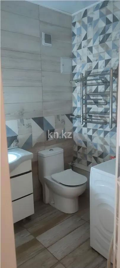 Продажа 2-комнатной квартиры, 43 м², ул. Кенесары хана, дом  83/1 в Алматы - фото 2