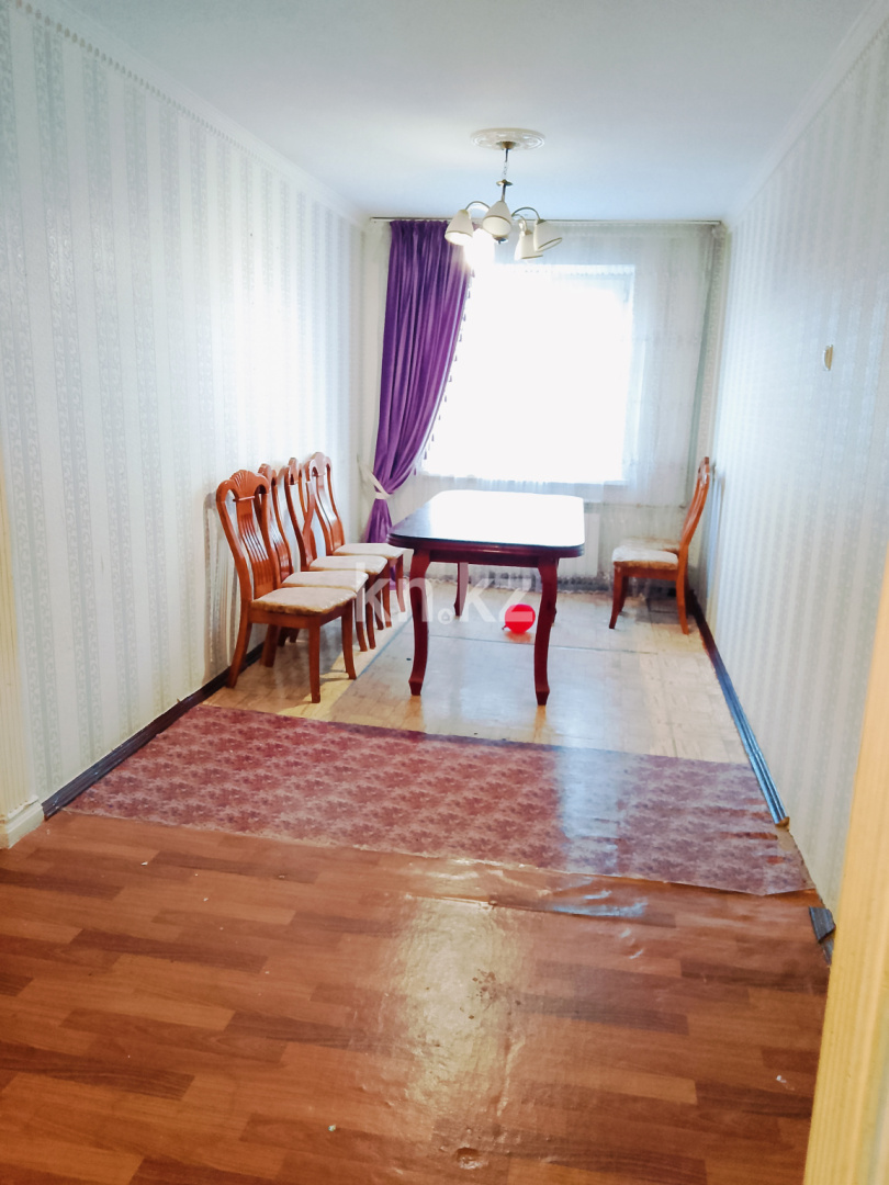 Продажа 4-комнатной квартиры, 77.5 м², Самал, дом  14 в Таразе - фото 8