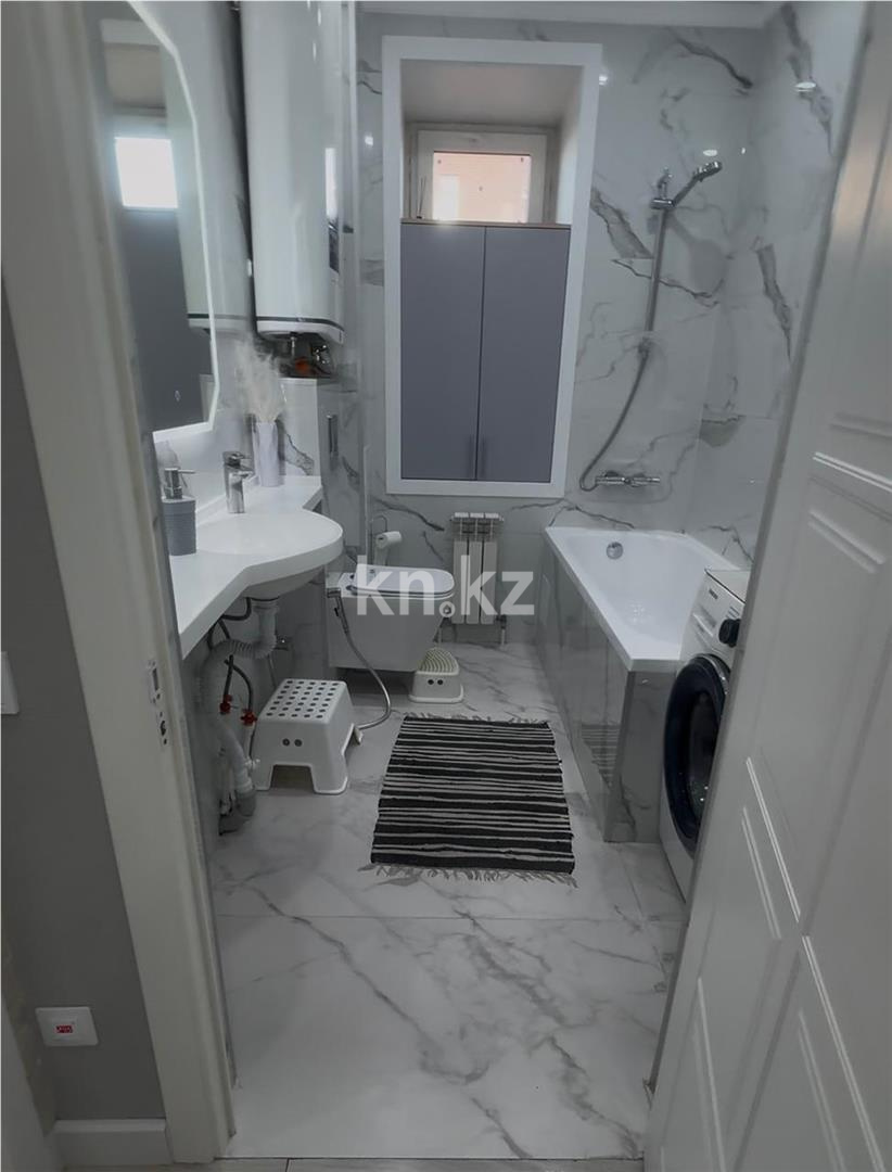 Продажа 3-комнатной квартиры, 75 м², ул. Дюсембекова в Караганде - фото 14