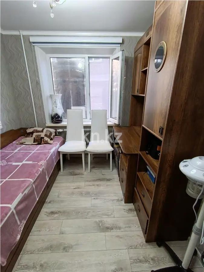 Продажа 3-комнатной квартиры, 54 м², мкр-н 13, дом  10 в Караганде - фото 2