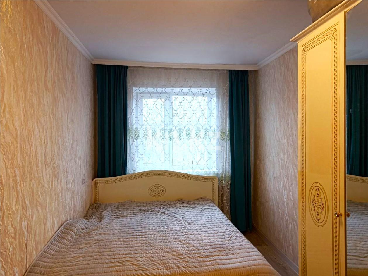 Продажа 3-комнатной квартиры, 61 м², 23-й мкр., дом  17 в Караганде - фото 3