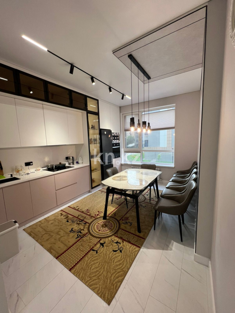 Продажа 3-комнатной квартиры, 70.6 м² в Алматы