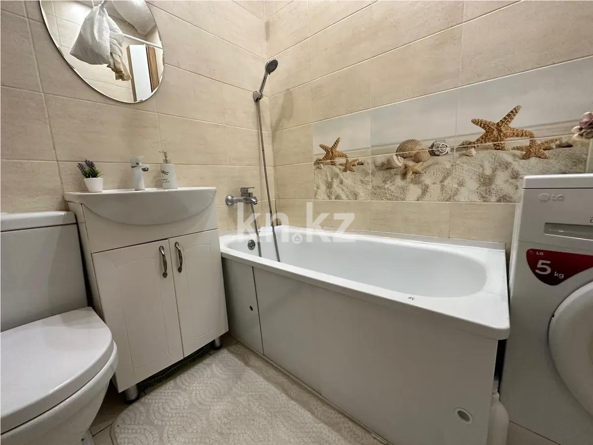 Продажа 2-комнатной квартиры, 55 м², ул. Полетаева, дом  6 в Караганде - фото 4