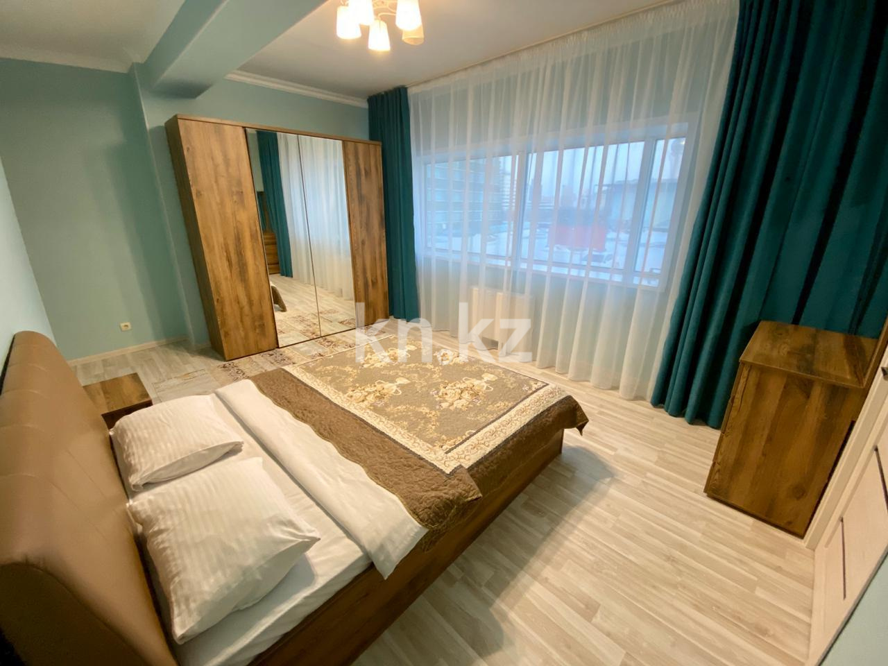 Аренда 4-комнатной квартиры посуточно, 180 м², ул. Достык, дом  5/1 - ул. Сауран в Астане - фото 9