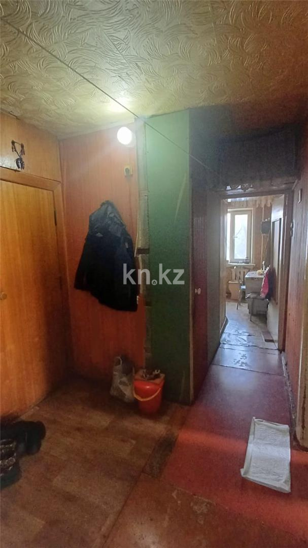 Продажа 3-комнатной квартиры, 61 м², мкр-н 14 в Караганде - фото 6