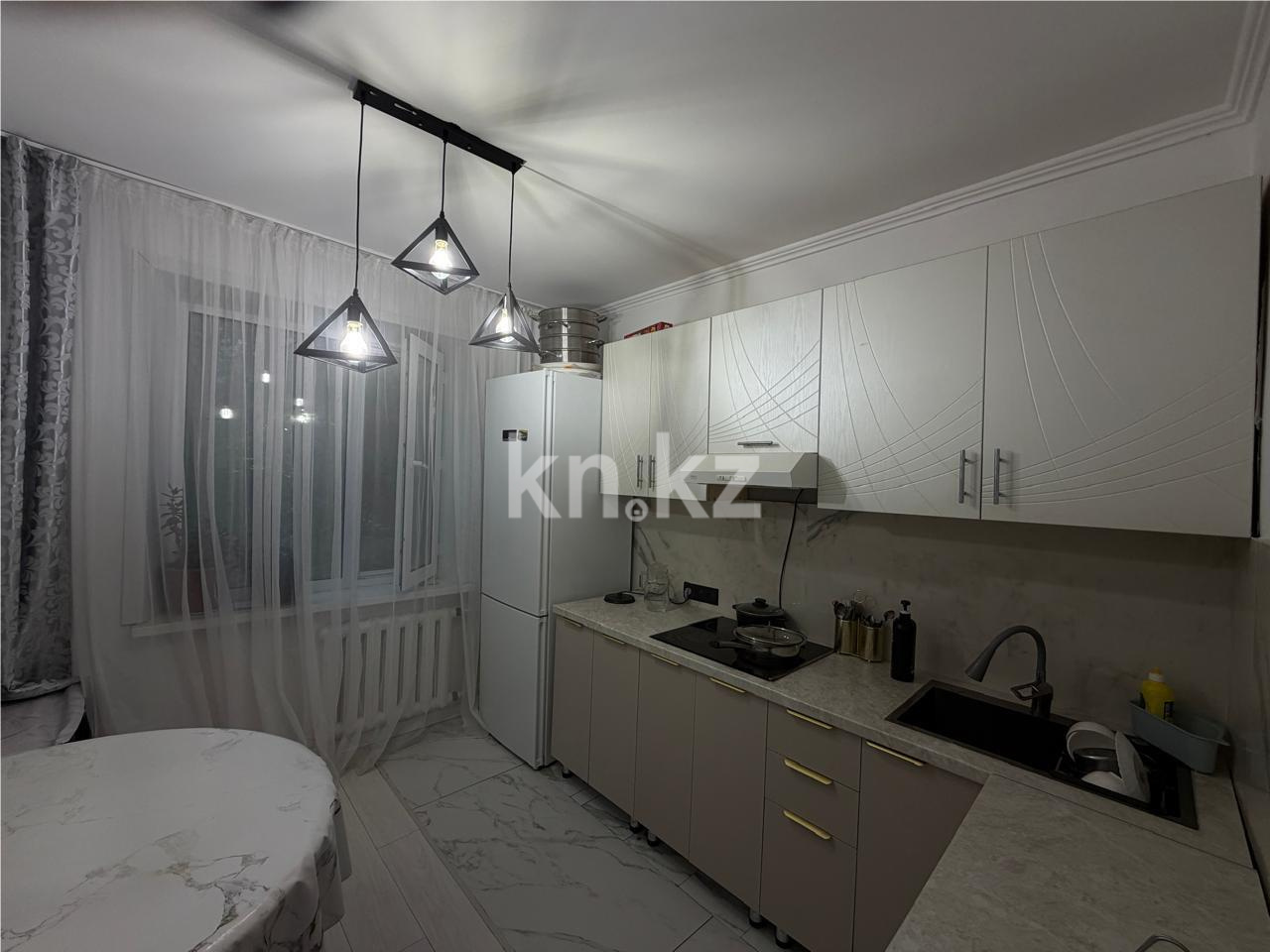 Продажа 3-комнатной квартиры, 64 м² в Караганде - фото 2