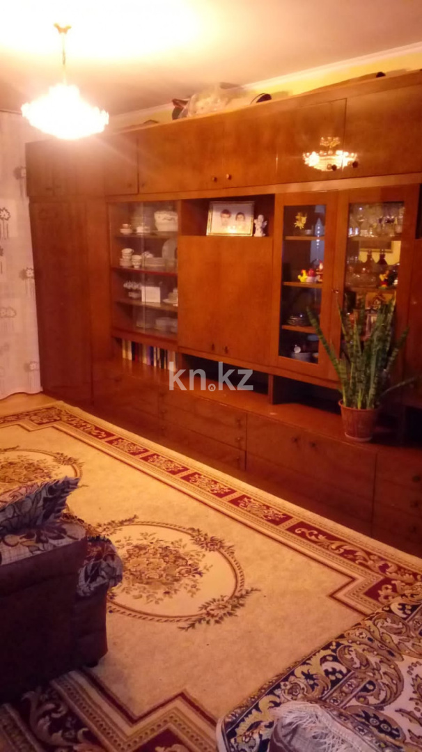 Продажа 4-комнатной квартиры, 76 м², ул. Сатпаева, дом  109 в Алматы - фото 2