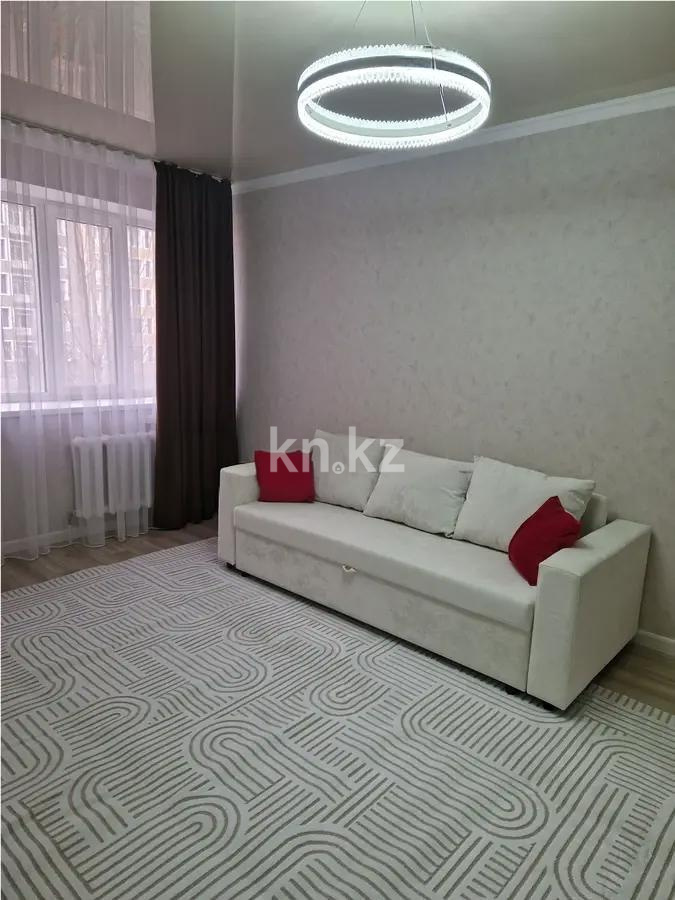 Продажа 1-комнатной квартиры, 37 м², пр. Улы Дала, дом  67 в Астане