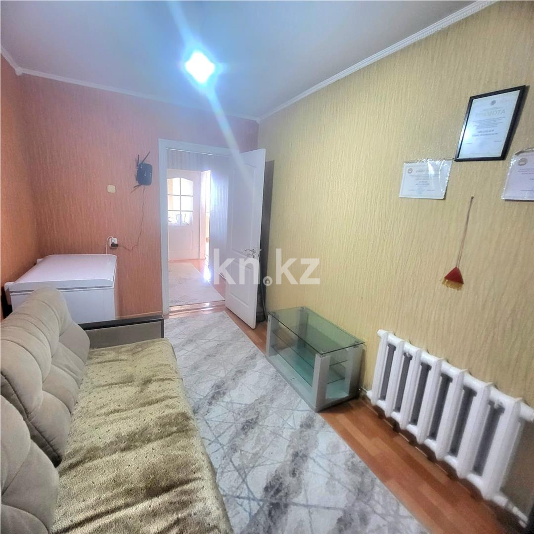 Продажа 4-комнатной квартиры, 85 м², мкр-н 8, дом  119 в Темиртау - фото 6