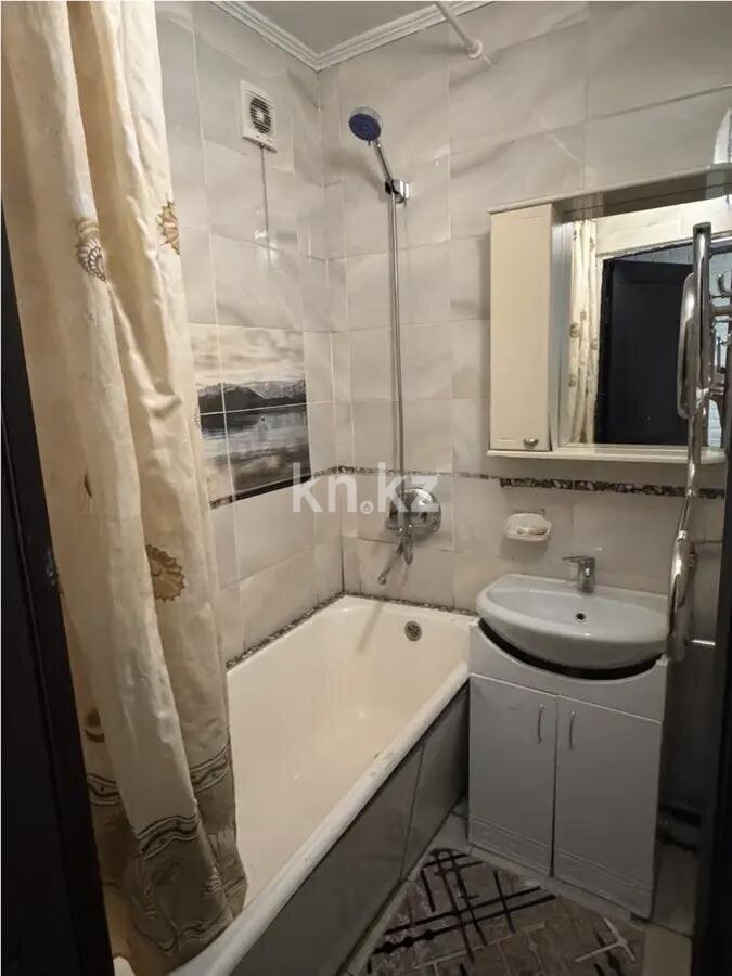 Продажа 3-комнатной квартиры, 60 м² в Алматы - фото 4