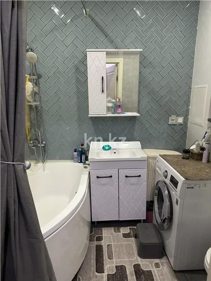 Продажа 3-комнатной квартиры, 65 м², мкр-н Думан-2, дом  25 в Алматы - фото 4